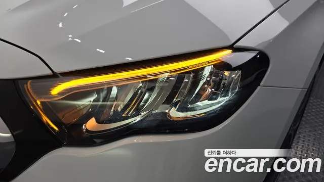 Mercedes-Benz E-Class — Фото автомобиля 19