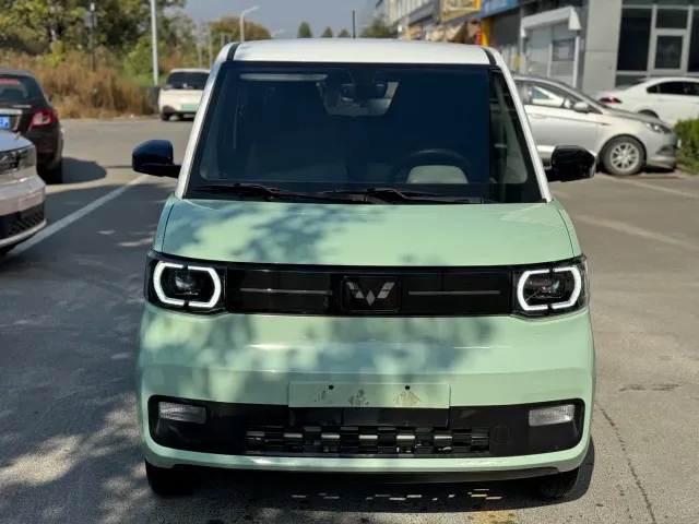 Wuling Hongguang Mini EV — Фото автомобиля 2