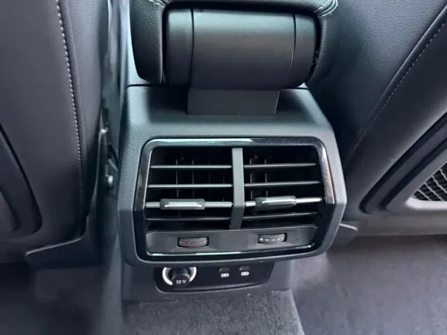 Audi Q3 — Фото автомобиля 13