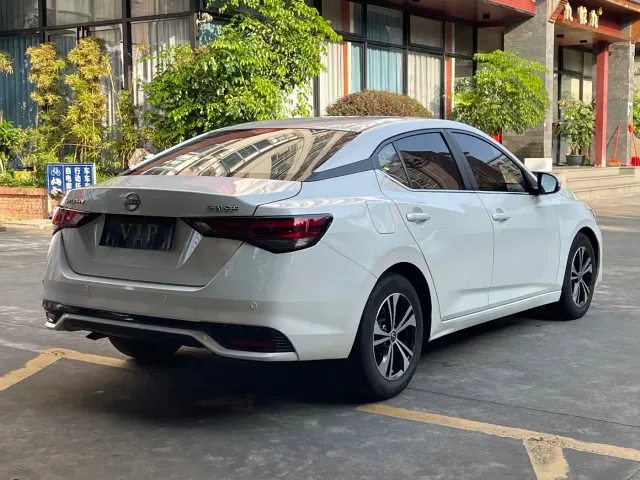 Nissan Sylphy — Фото автомобиля 4