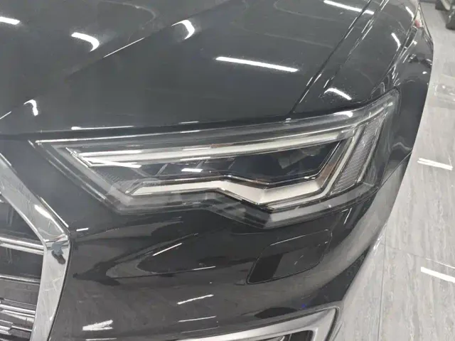 Audi A6L — Фото автомобиля 5