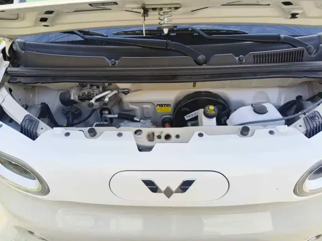 Wuling Hongguang Mini EV — Фото автомобиля 3