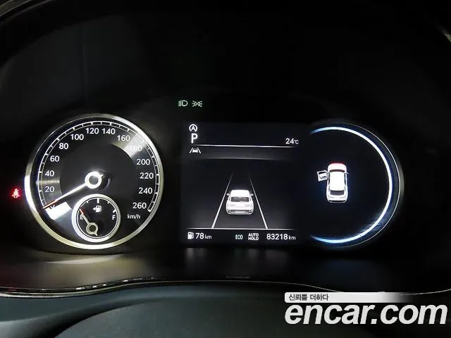 Genesis GV70 — Фото автомобиля 9