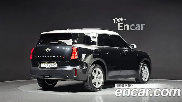 MINI Countryman 3rd Gen — Фото автомобиля 2