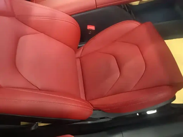 Xiaomi SU7 — Фото автомобиля 24