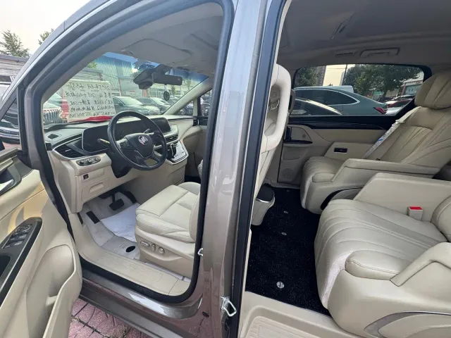 Buick Buick GL8 2023 ES Landmaster Exclusive — Фото автомобиля 15