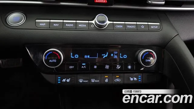 Hyundai Avante CN7 — Фото автомобиля 17