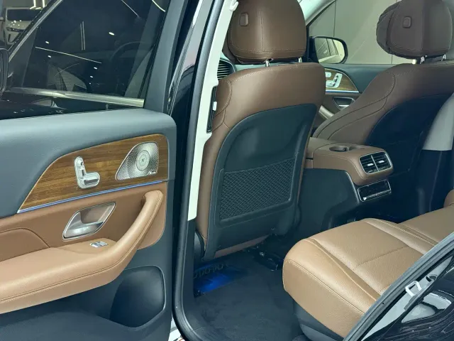 Mercedes-Benz GLE-Class — Фото автомобиля 9
