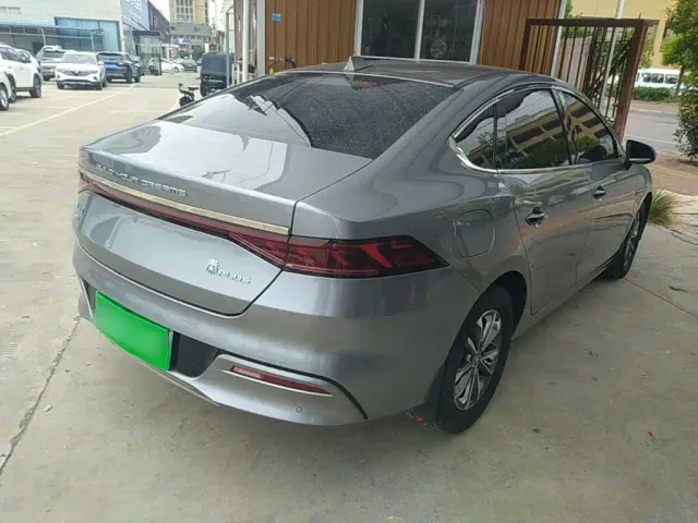 BYD Qin PLUS — Фото автомобиля 6