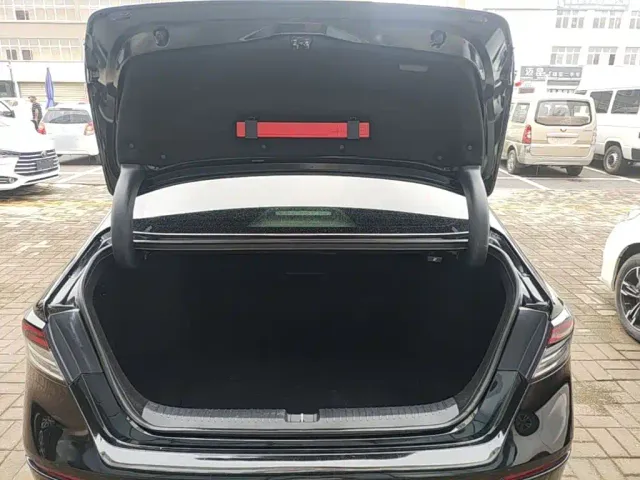 Honda Accord — Фото автомобиля 18