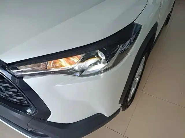 Toyota Corolla Cross — Фото автомобиля 23