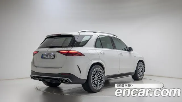 Mercedes-Benz GLE-Class — Фото автомобиля 2
