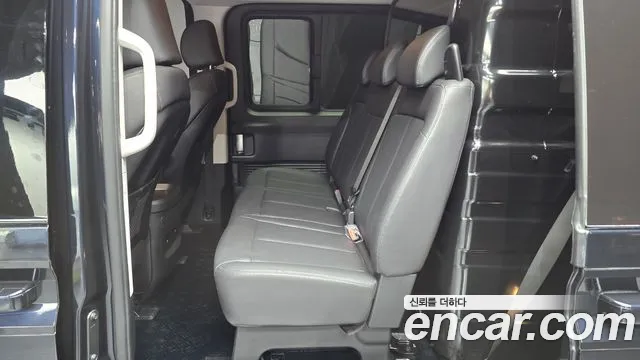 Hyundai Staria — Фото автомобиля 17