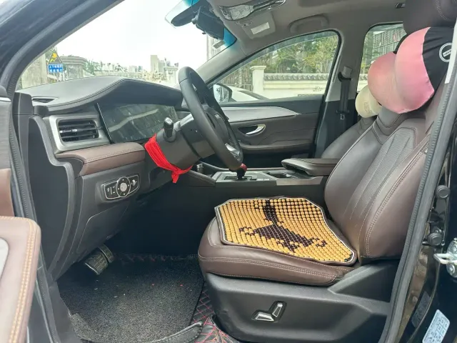 Jetour X90 Plus — Фото автомобиля 2