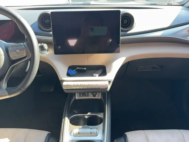 BYD Dolphin — Фото автомобиля 9