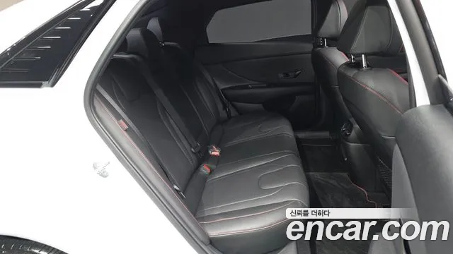 Hyundai Avante CN7 — Фото автомобиля 11