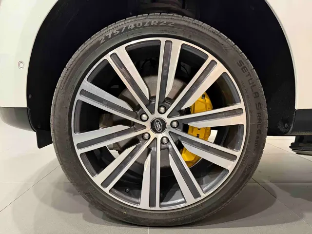 Land Rover Range Rover — Фото автомобиля 4