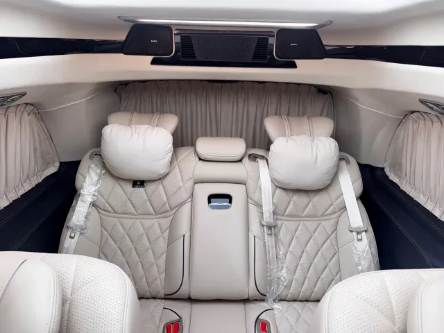 Mercedes-Benz V-Class — Фото автомобиля 7