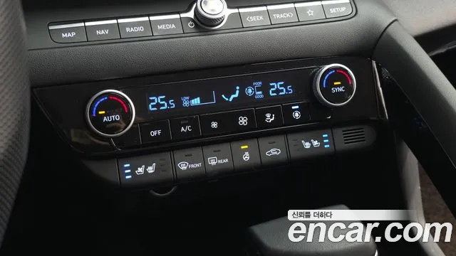 Hyundai Avante — Фото автомобиля 24