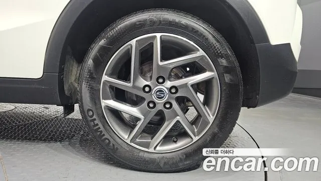KG_Mobility_Ssangyong TIBOLI Very New Tivoli Бензин 1.5 2WD — Фото автомобиля 21