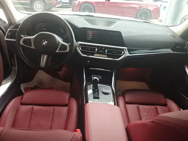 BMW 3 Series — Фото автомобиля 9