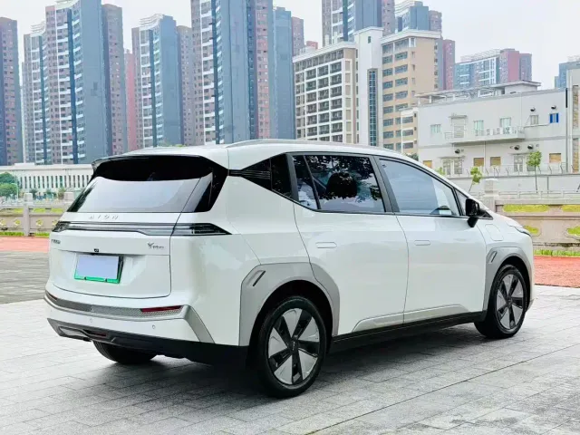 GAC Aion Y — Фото автомобиля 7