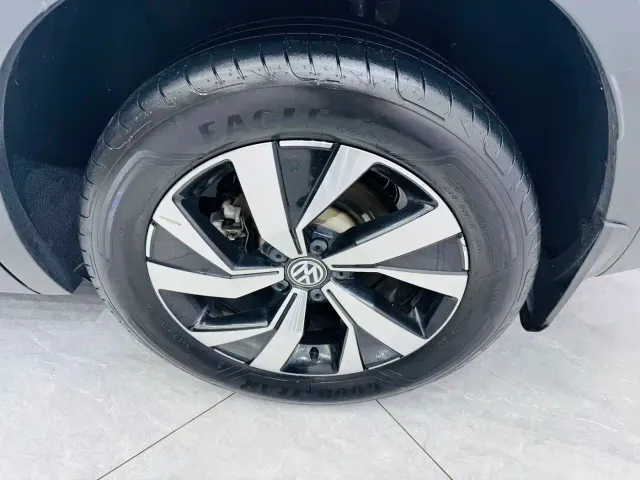 Volkswagen Tayron 2021 280TSI 2WD Luxury Smart Connect — Фото автомобиля 15