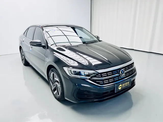 Volkswagen Sagitar — Фото автомобиля 3