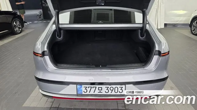 Hyundai Grandeur Grandeur (GN7) 3.5 LPG 2WD (Такси) — Фото автомобиля 20