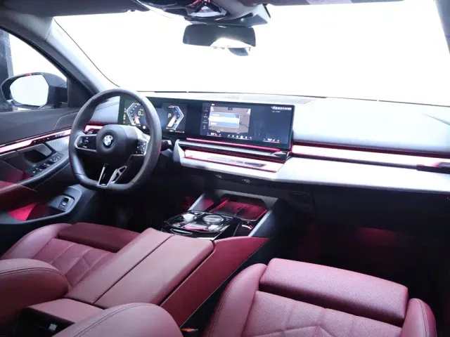 BMW 5 Series — Фото автомобиля 20