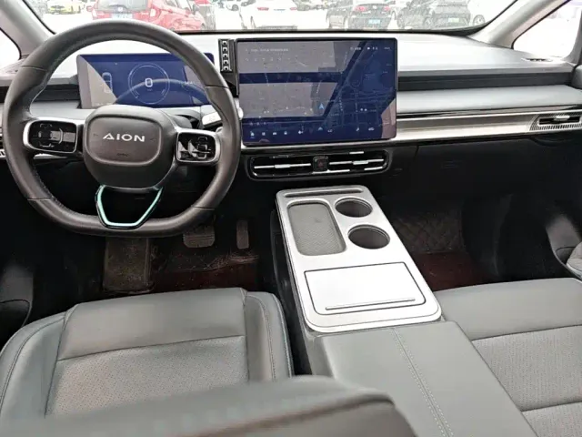 GAC Aion Y — Фото автомобиля 9