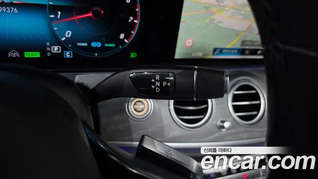 Mercedes-Benz E-Class W213 — Фото автомобиля 12