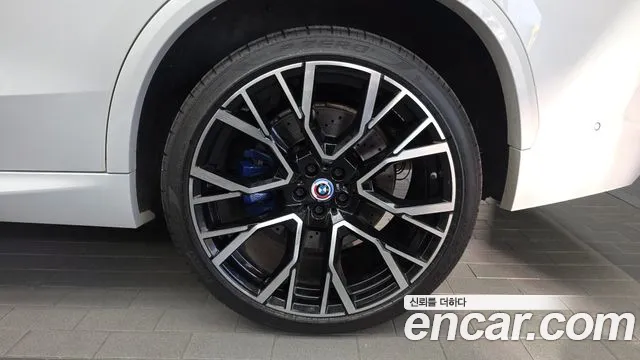 BMW X5 M G05 — Фото автомобиля 6