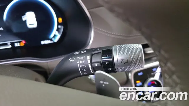 Genesis GV80 — Фото автомобиля 28