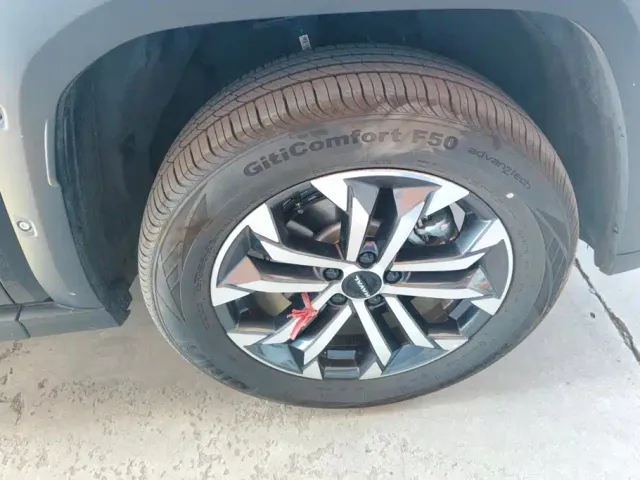 Haval Big Dog — Фото автомобиля 6