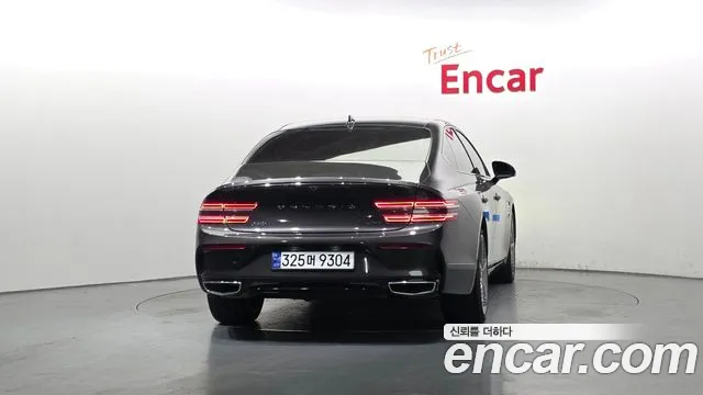 Genesis G80 Бензин 2.5 турбо AWD — Фото автомобиля 4