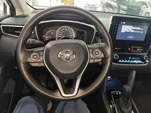 Toyota Frontlander — Фото автомобиля 10