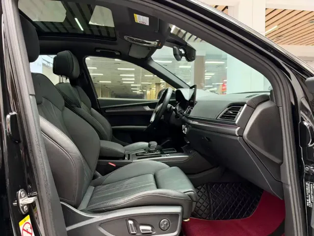 Audi Q5L — Фото автомобиля 17