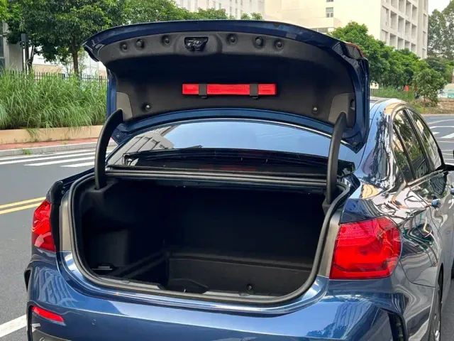 BMW 1 Series — Фото автомобиля 29
