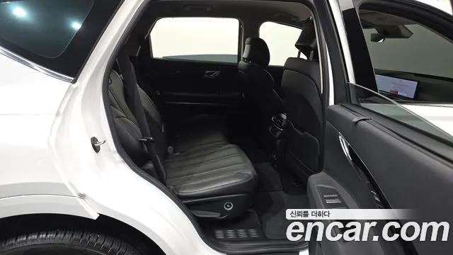 Genesis GV80 2.5T Бензин 2WD — Фото автомобиля 12