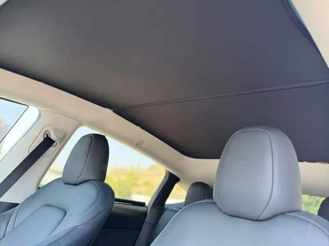 Tesla Model Y — Фото автомобиля 25