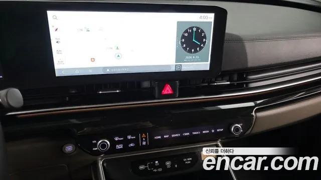 Kia Carnival Generation 4 — Фото автомобиля 14