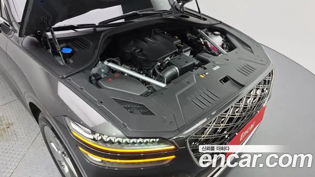 Genesis GV70 2.5T Бензин AWD — Фото автомобиля 6