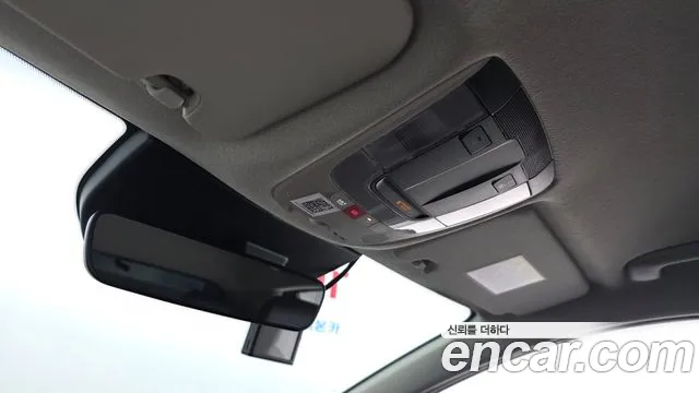 Kia Niro New — Фото автомобиля 29