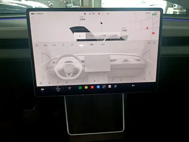Tesla Model Y — Фото автомобиля 12