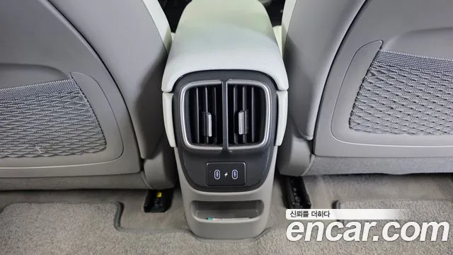 Hyundai Ioniq 6 — Фото автомобиля 25