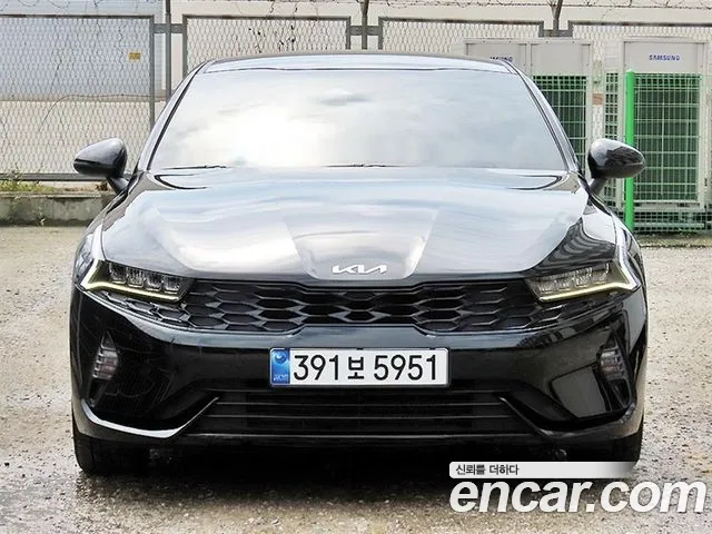 Фотография автомобиля — Kia K5 Generation 3