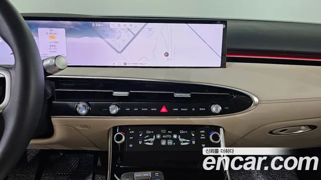 Genesis GV70 — Фото автомобиля 16