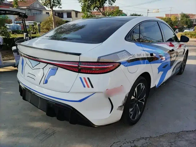BYD Seal — Фото автомобиля 6