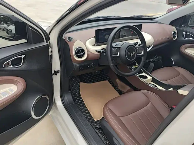 Wuling Motors Wuling Bingo 2024 333km Comfort Edition — Фото автомобиля 15